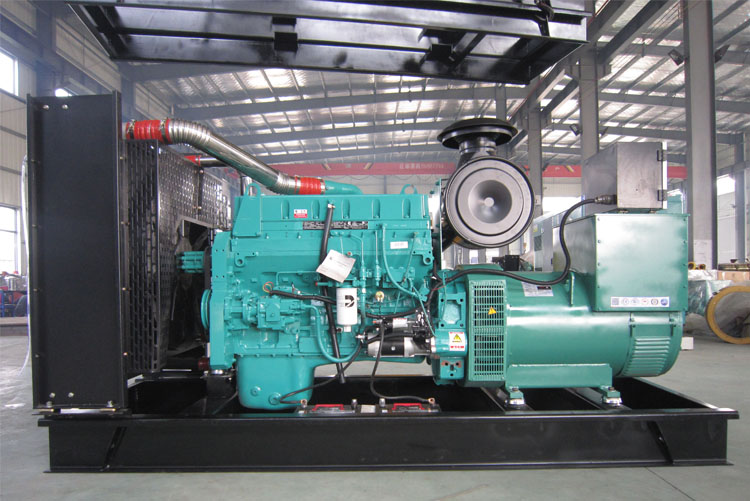 300KW重庆康明斯配套动力柴油发电机组MTAA11-G3